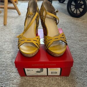 Adrienne Vittadini Yellow wedges